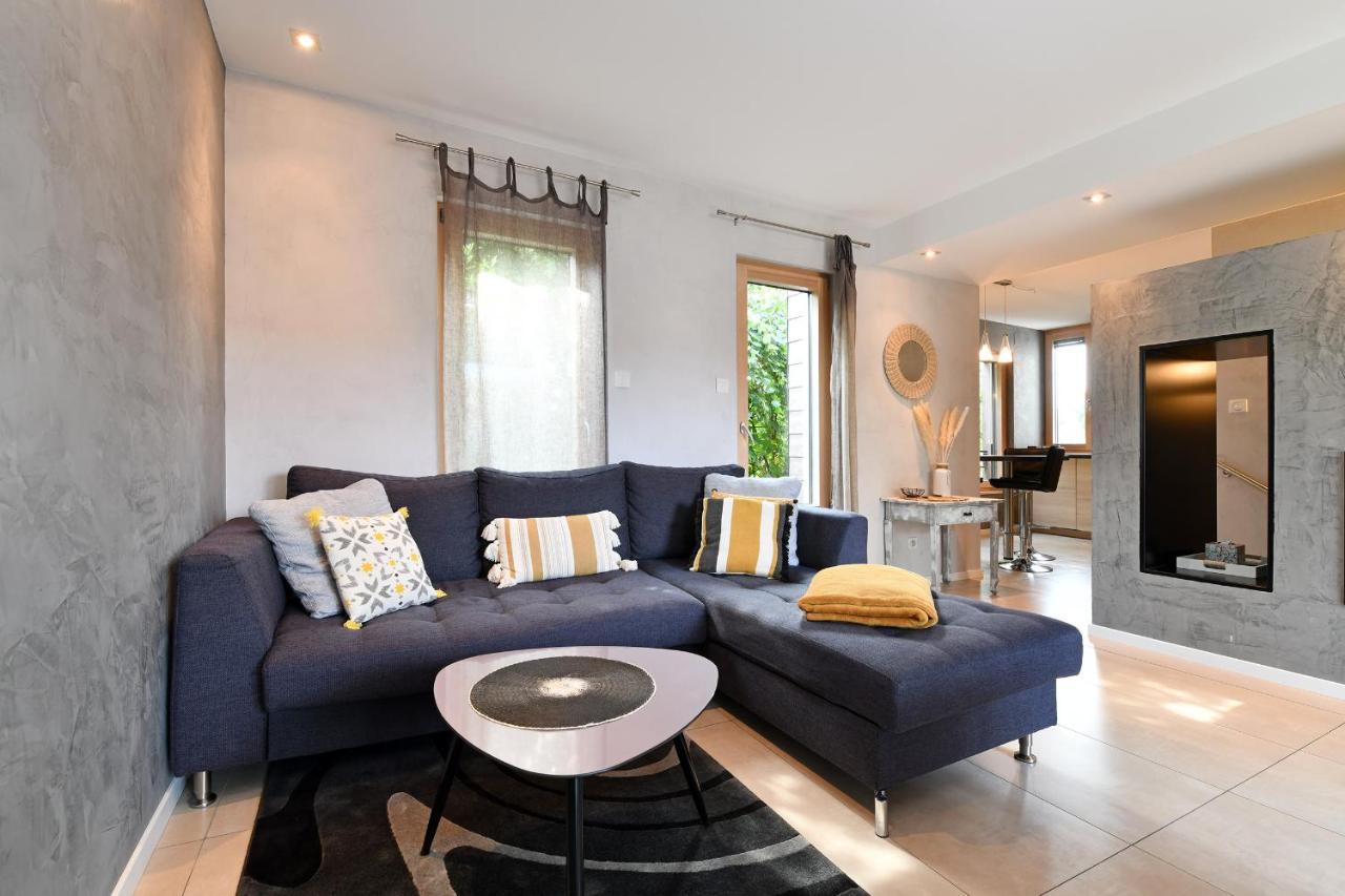 Gite Contemporain L'Hirondelle Guémar Exteriör bild